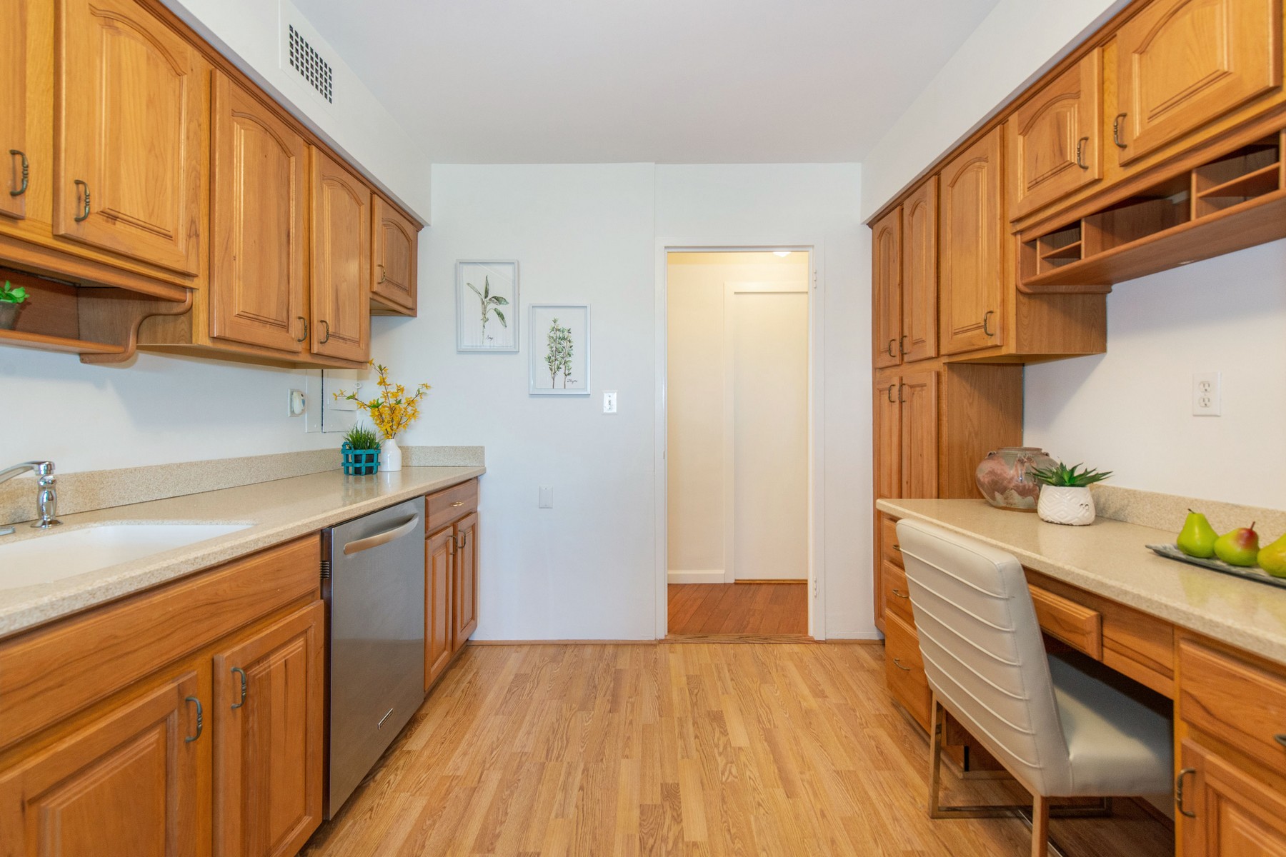 1 Claridge Drive, #521 